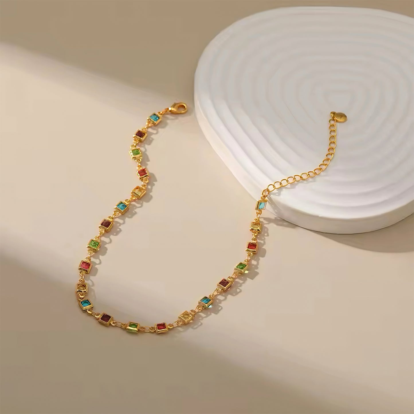 18K gold-plated anklet with vibrant multi-colored crystals, lightweight and adjustable for summer style 00029
