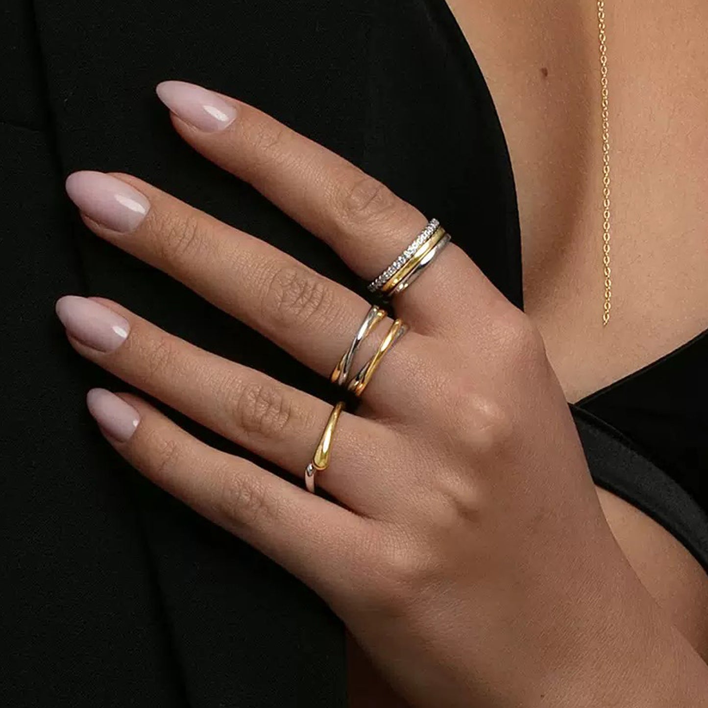 Duo Glow Band Ring — Minimalist two-tone ring in 18k gold and silver finish