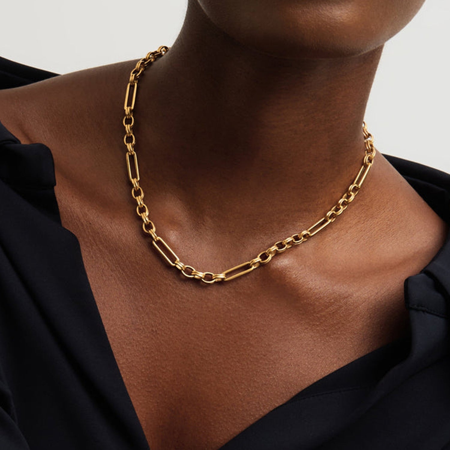 Vesta Chain Necklace featuring bold gold links with structured design, inspired by the Roman goddess of fire — by MiaPromise.